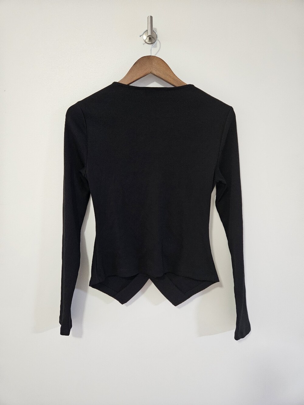 VERONICA BEARD Jasminah Ribbed Button Front Ruched Top in Black Medium - Picture 4 of 10
